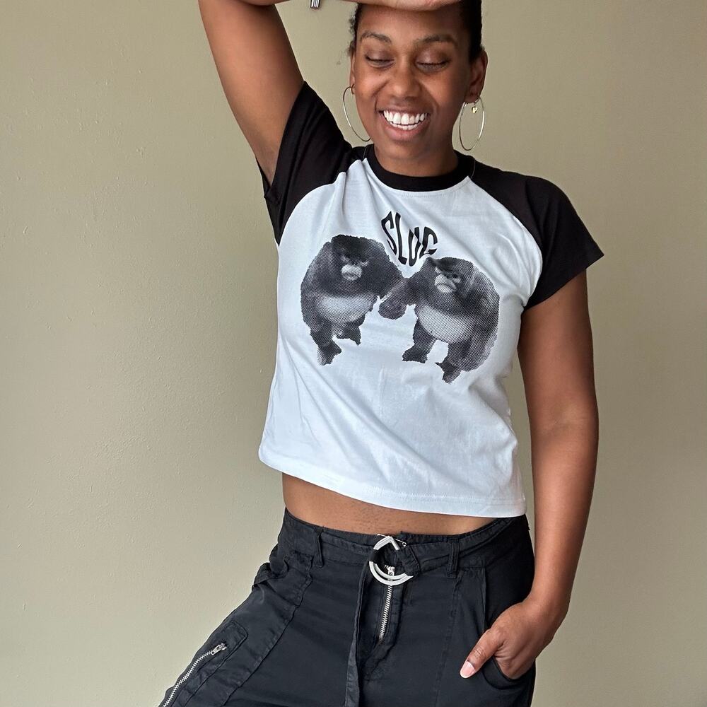 Slug Home Video Slug Cropped Graphic Baseball Tee Size Small